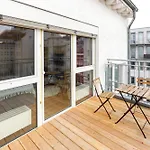 Fullhouse Premium Apartments R31