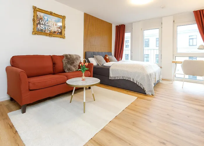 Fullhouse Premium Apartments R31